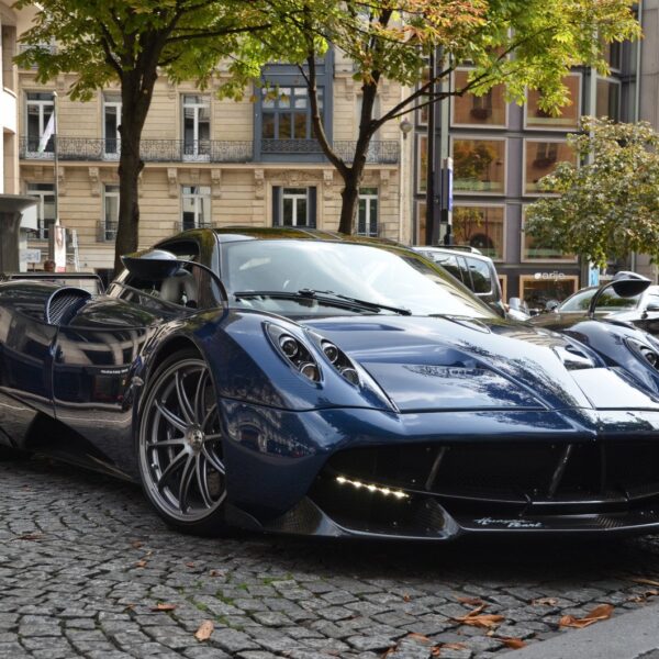 Samochody sportowe – marzenie każdego miłośnika adrenaliny.