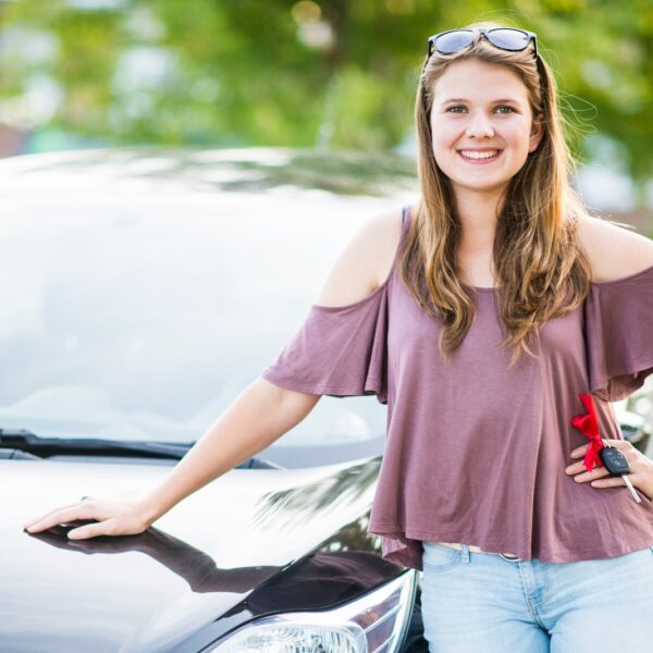 Jak przygotować samochód do długiej podróży? Kompleksowy poradnik dla kierowców.