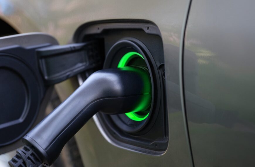Innowacyjne materiały stosowane w produkcji samochodów: przyszłość motoryzacji.