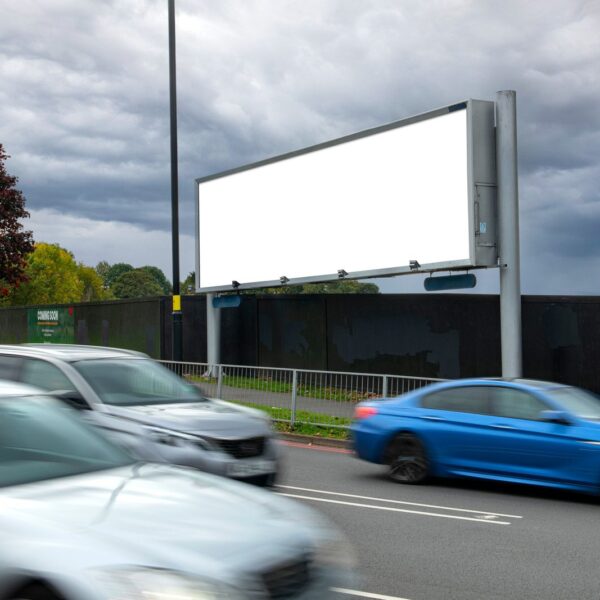 Technologia V2X: jak auta komunikują się z otoczeniem?